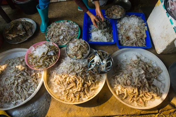 Čerstvý crawfishes a krevety — Stock fotografie