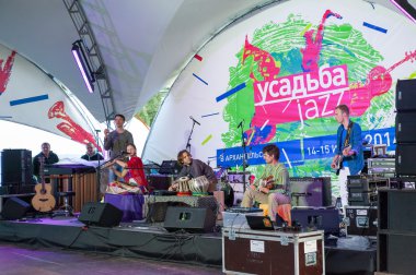 usadba caz festivali