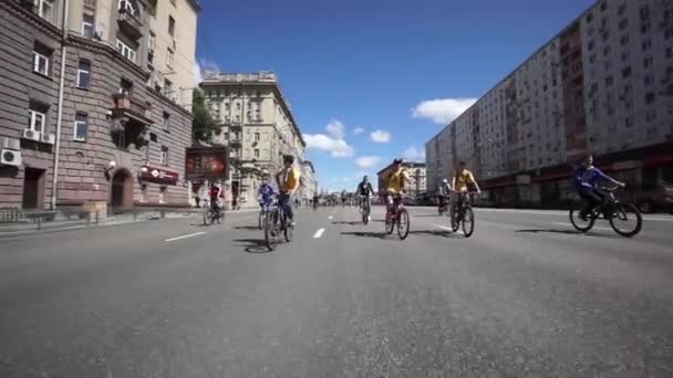 Desfile de bicicletas — Vídeo de stock