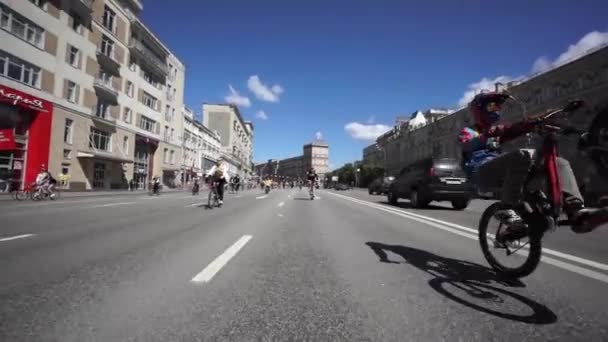 Desfile de bicicletas — Vídeo de stock