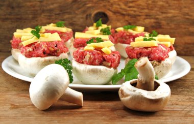 Hazırlık - mantar dolması