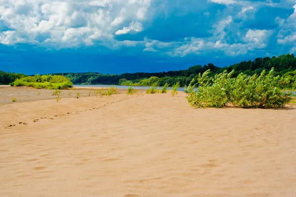 Spiaggia del fiume — Foto Stock