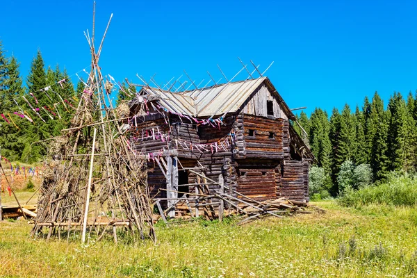 Casa de madera — Foto de Stock