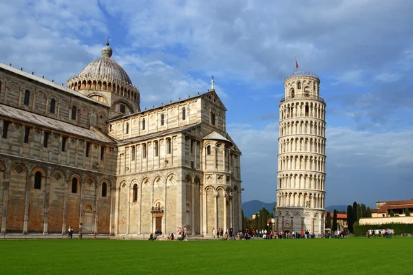 Scheve toren van pisa — Stockfoto