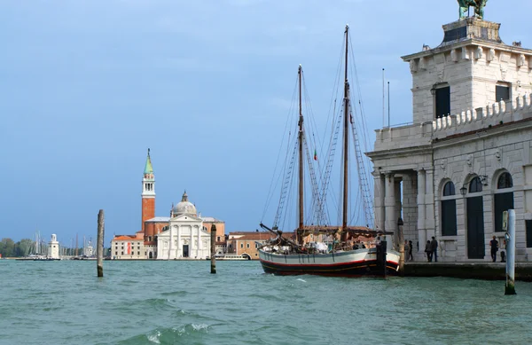 Pier in Venice — Stock Photo, Image