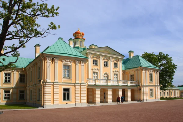Der große Palast — Stockfoto