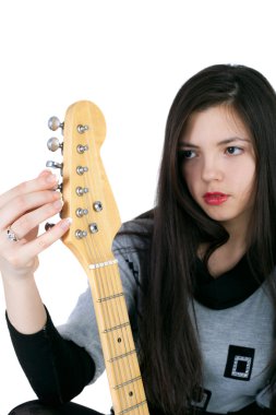 Kız ve gitar