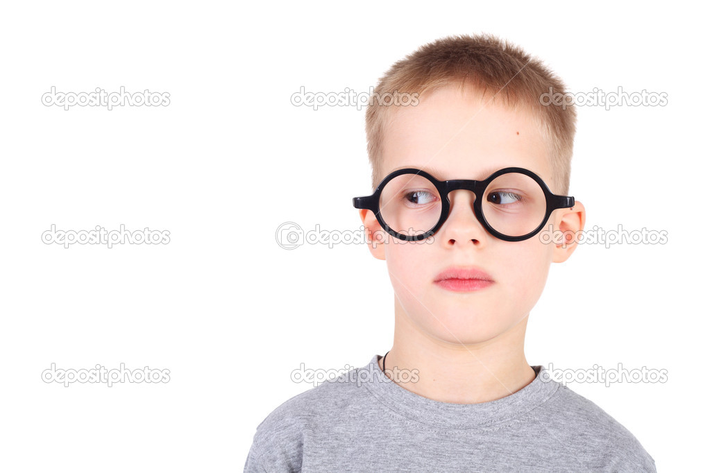 round glasses boy
