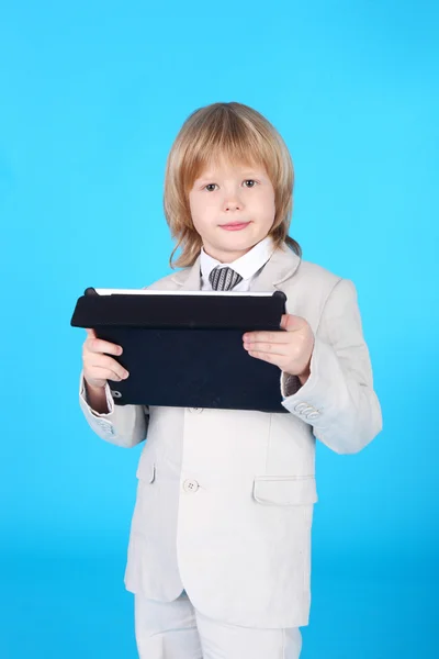 Chlapec s tablet pc — Stock fotografie