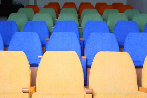 Sitzreihen im Kino — Stockfoto