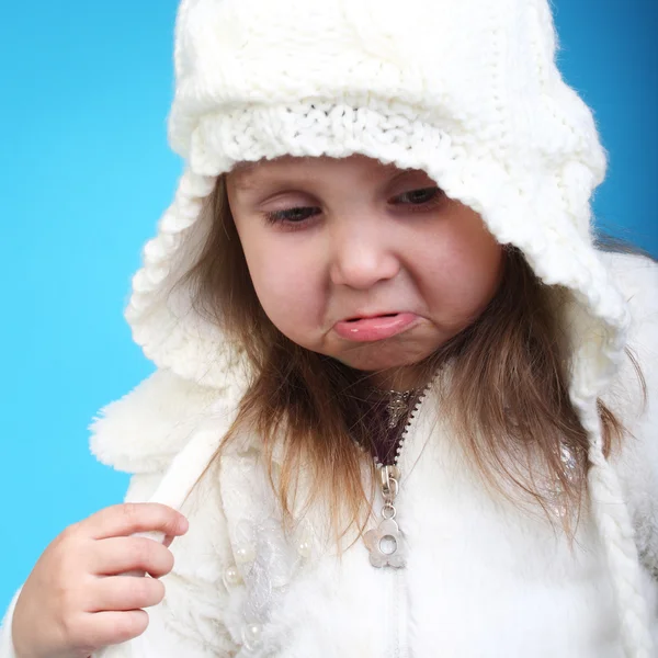 Bebé en la gorra de invierno — Foto de Stock