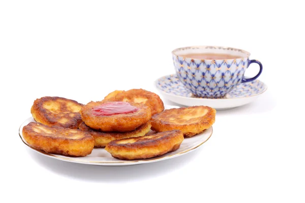 Thick pancakes and tea — Stock Photo, Image