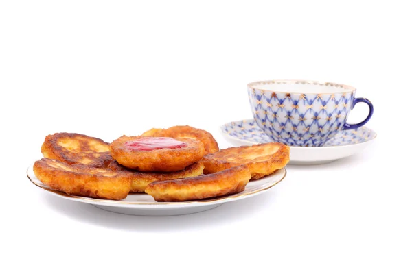 Thick pancakes and tea — Stock Photo, Image