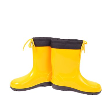 Sarı lastik ayakkabılar