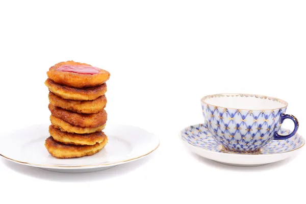 Thick pancakes and tea — Stock Photo, Image