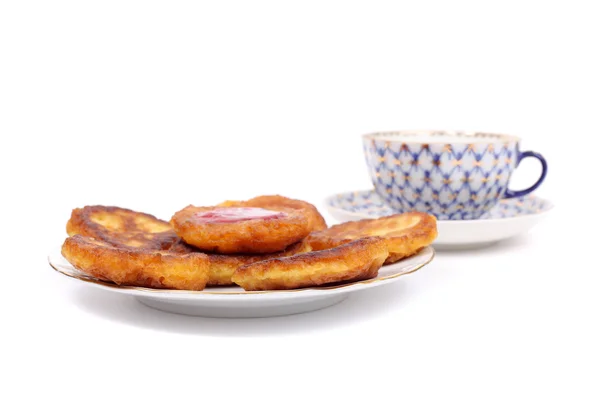 Thick pancakes and tea — Stock Photo, Image