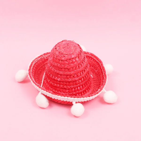 Rot-weißer Sombrero — Stockfoto