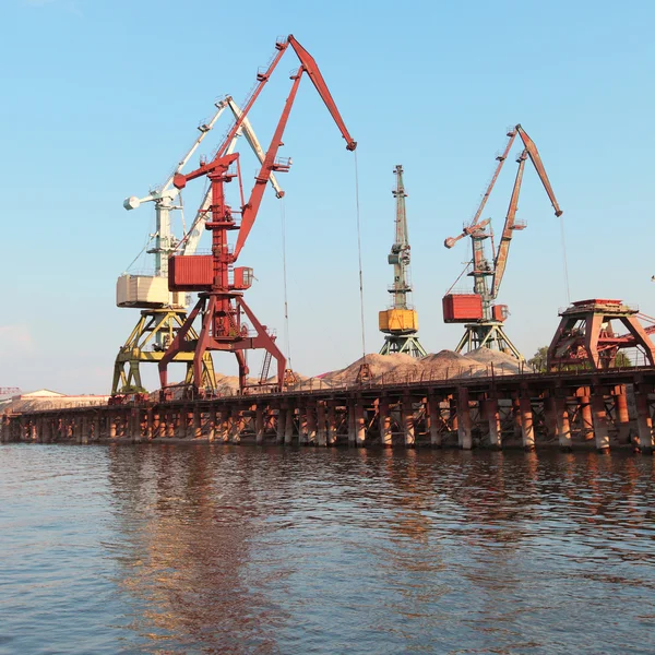 Gruas flutuantes — Fotografia de Stock