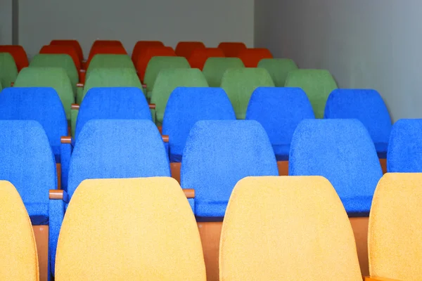 Rangées de chaises — Photo