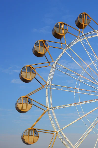 Ruota grande nel parco — Foto Stock