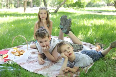 Çocuk yaz pikniği