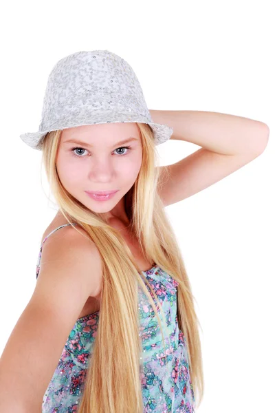 Menina posando no vestido com o chapéu — Fotografia de Stock