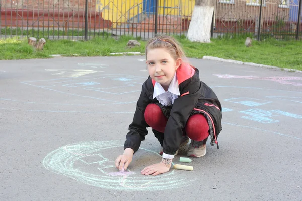 Little girl drawing — Stock Photo, Image