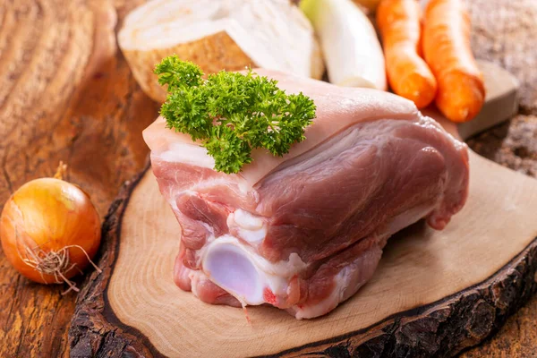 Carne Porco Crua Madeira — Fotografia de Stock