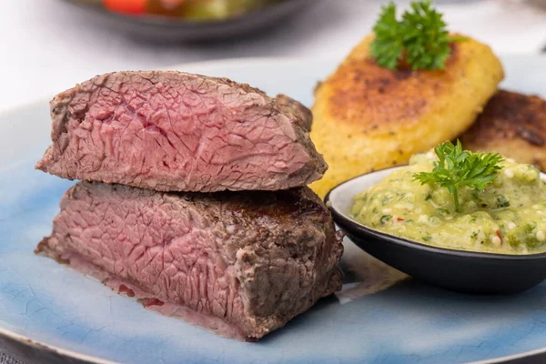 Steak Slices Potato Salad — Stock Photo, Image