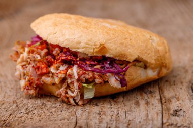 Alman doener kebap tahtada