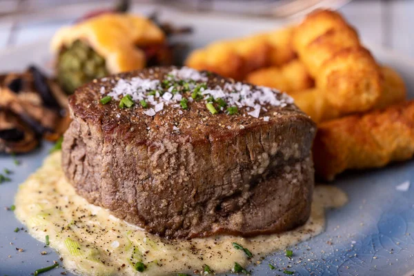 Zaostřená Steak Desce — Stock fotografie