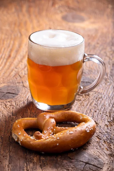 Bavarian Beer Pretzel — Stock Photo, Image