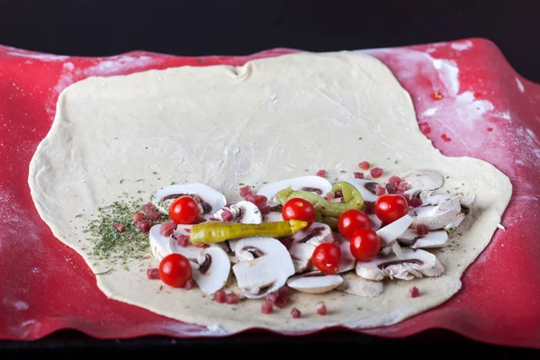 Raw Pizza Calzone Silicone Baking Sheet — Stock Photo, Image