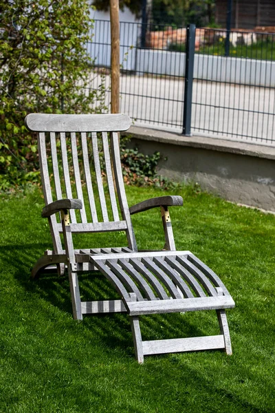 Deck Chair Garden — Stock Photo, Image
