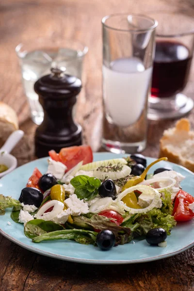 Greek Salad Dark Wood — Stock Photo, Image