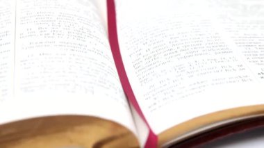 Sevgililer günü ve düğün için popüler İncil geçit