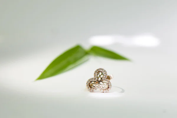 Golden engagement ring — Stock Photo, Image