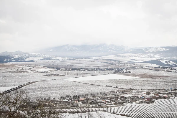 Leggera neve in montagna — Foto Stock