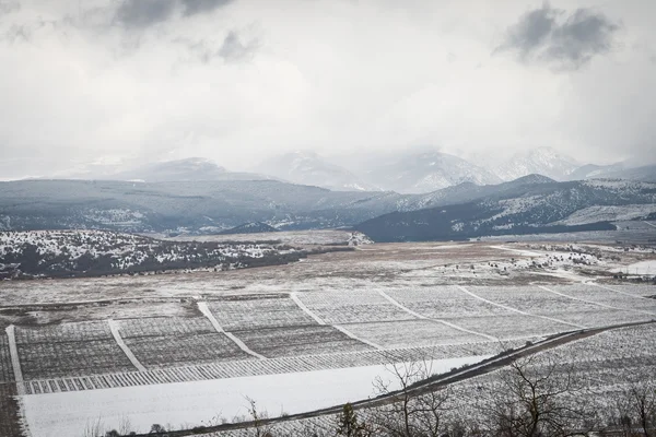 Leggera neve in montagna — Foto Stock