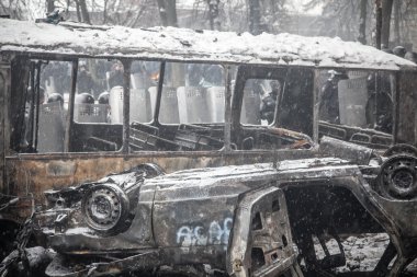 hükümet karşıtı protestolar patlak Ukrayna