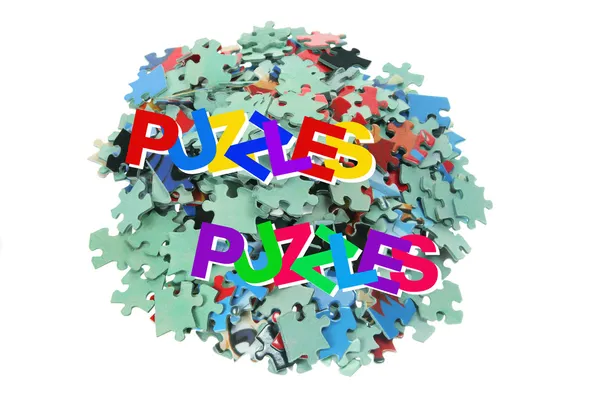 Jigsaw puzzle parçaları yığını Stok Fotoğraf