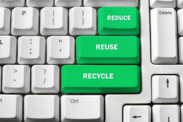 Toetsenbord van de computer met recycle concept — Stockfoto