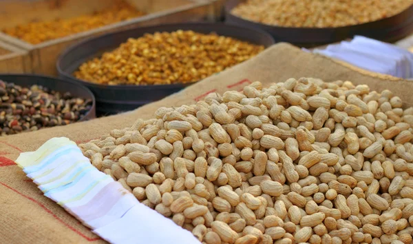 Marché des noix de route ou Asie du Sud-Est — Photo