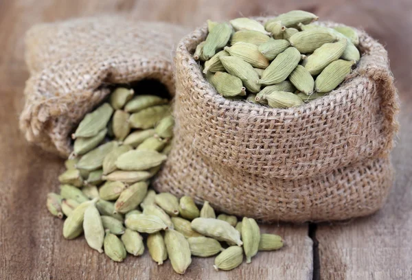 Cardamom seed in sack — Stock Photo, Image