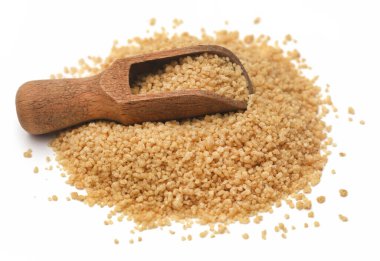 Kuskus beyaz arka plan üzerinde Kuzey Afrika mutfağı