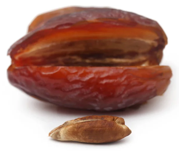 Date Arabe Fresche Sfondo Bianco — Foto Stock