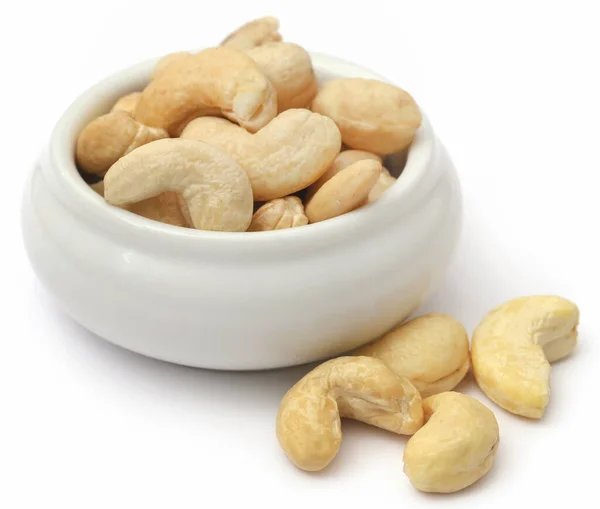 Cashewnoten Een Schaal Een Witte Achtergrond — Stockfoto