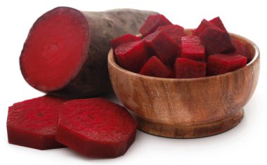 Beetroot organik beyaz bacgroun üzerine