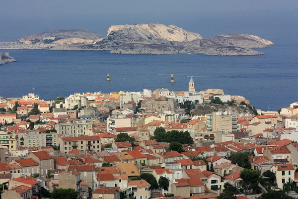 Vista de la ciudad de Marsella y la bahía de Marsella, Francia — Foto de Stock