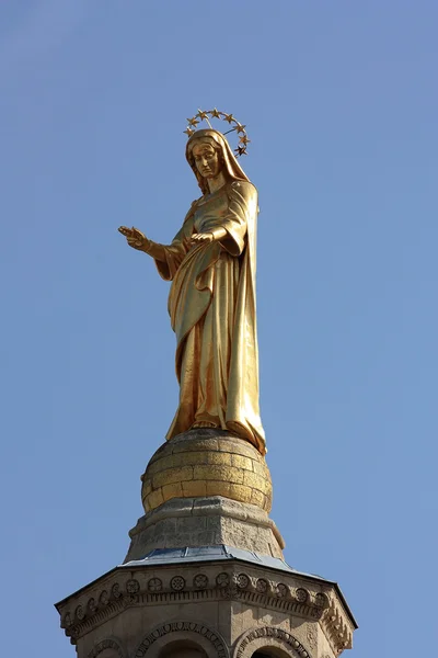 Arany szobor: a Papalpalace, Avignon, Franciaország Stock Fotó